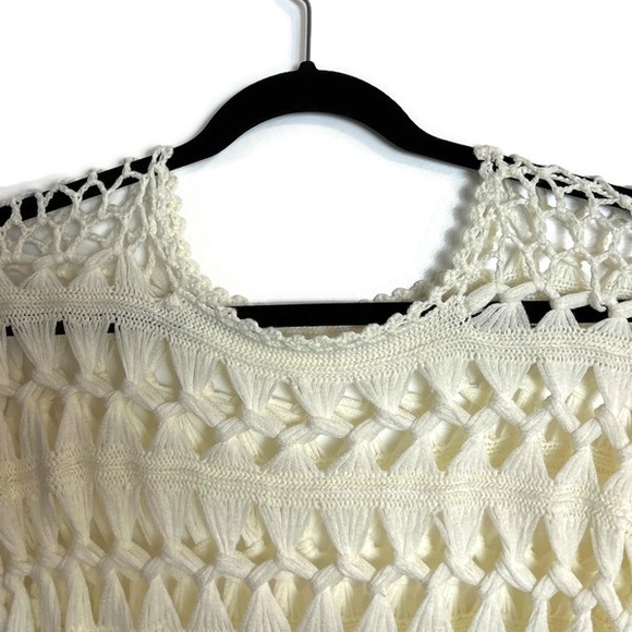 White / Cream Crochet Top Sz M EUC - Picture 2 of 6